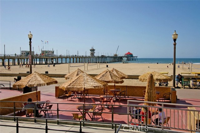 Detail Gallery Image 34 of 40 For 310 Lake St #213,  Huntington Beach,  CA 92648 - 2 Beds | 2 Baths