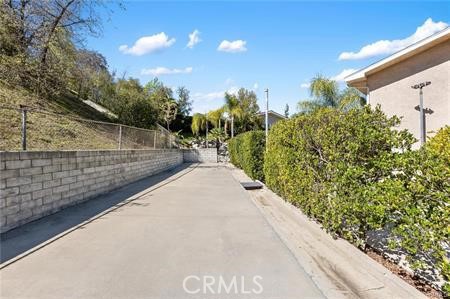 Detail Gallery Image 45 of 47 For 5869 Eilat Pl, Woodland Hills,  CA 91367 - 6 Beds | 3/1 Baths