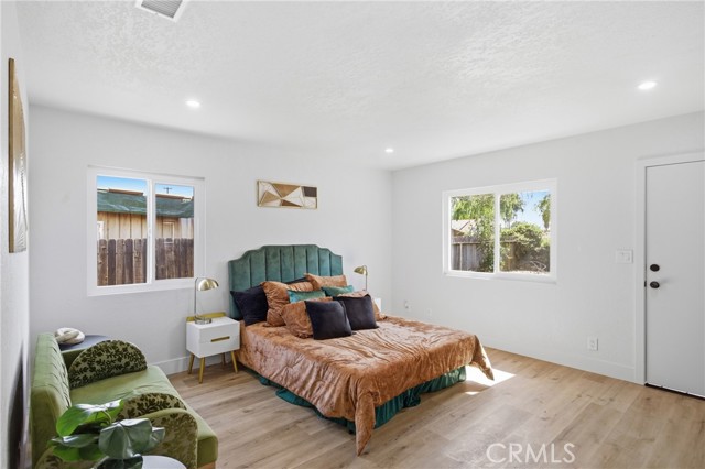 Detail Gallery Image 28 of 39 For 984 Fremont St, Pomona,  CA 91766 - 3 Beds | 2 Baths