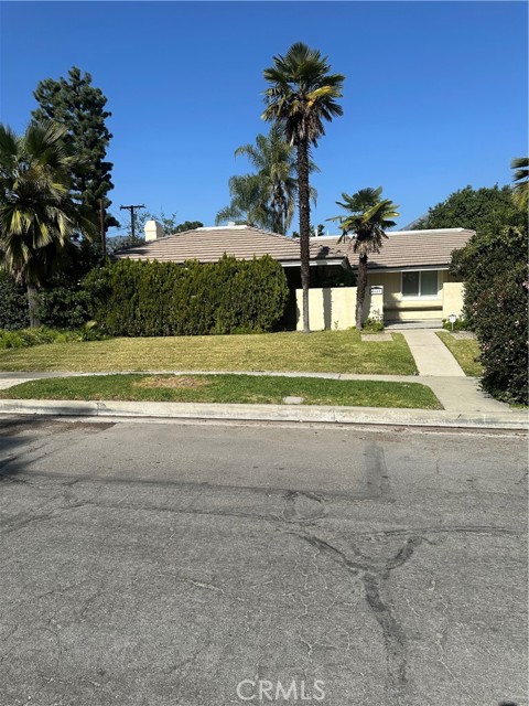 Front Image Thumbnail for CRCV26087966