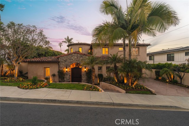 Detail Gallery Image 3 of 74 For 113 S Herrin, Manhattan Beach,  CA 90266 - 5 Beds | 4/1 Baths