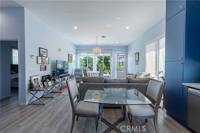 Detail Gallery Image 9 of 27 For 5414 Lake Crest Dr #B,  Agoura Hills,  CA 91301 - 2 Beds | 2 Baths