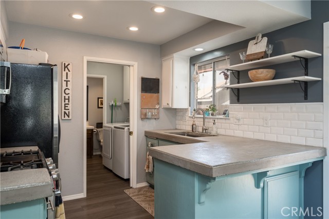 Detail Gallery Image 10 of 27 For 112 E Tefft St #B,  Nipomo,  CA 93444 - 2 Beds | 1/1 Baths
