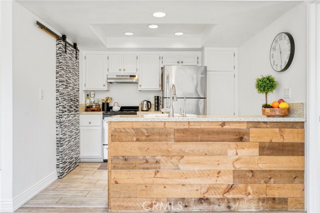 Detail Gallery Image 6 of 31 For 17333 Brookhurst St #F4,  Fountain Valley,  CA 92708 - 2 Beds | 2 Baths