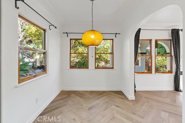 Detail Gallery Image 12 of 37 For 2130 Apex, Los Angeles,  CA 90039 - 3 Beds | 1 Baths