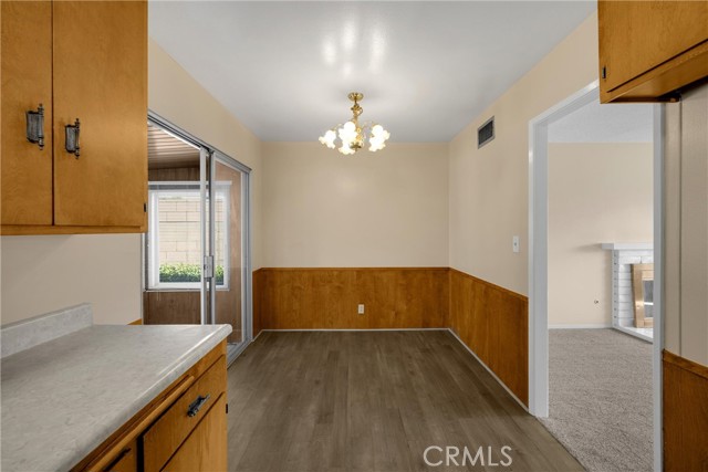 917 N Fuchsia Avenue, Ontario CA: https://media.crmls.org/medias/7d8c0eb3-bf6c-416a-a96e-5e9fac287591.jpg