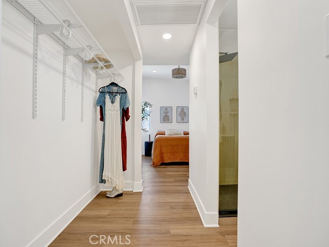 Detail Gallery Image 6 of 38 For 2622 Park Dr, Santa Ana,  CA 92707 - 4 Beds | 2 Baths