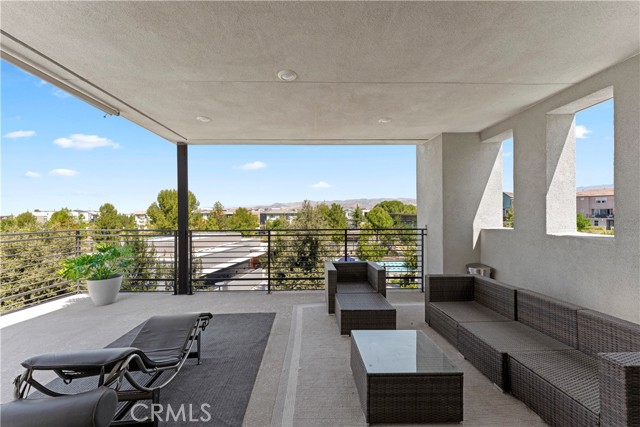 Detail Gallery Image 6 of 56 For 259 Chorus, Irvine,  CA 92618 - 4 Beds | 3/2 Baths