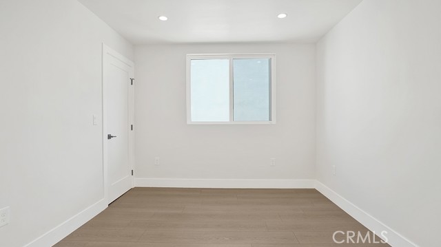 Detail Gallery Image 30 of 39 For 1215 N. Kingsley Dr #1215 1/2,  Los Angeles,  CA 90029 - 4 Beds | 4/1 Baths