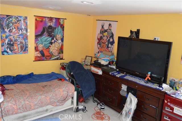 13104 Hoyt Street, Pacoima CA: https://media.crmls.org/medias/7d903987-0a23-4d4d-9685-3c0ddcf5c62c.jpg