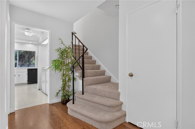 20730 Devonshire, D photo 17