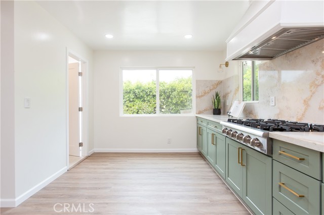 14879 Jadestone Drive, Sherman Oaks CA: https://media.crmls.org/medias/7d9185e6-95a6-4926-b007-68afdf4cef35.jpg