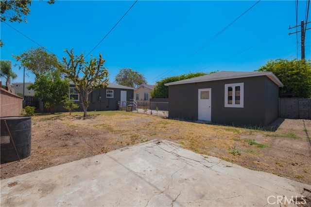 4829 Walnut Ave, Long Beach CA: https://media.crmls.org/medias/7d920b54-bce3-4067-bb3f-265860b12024.jpg