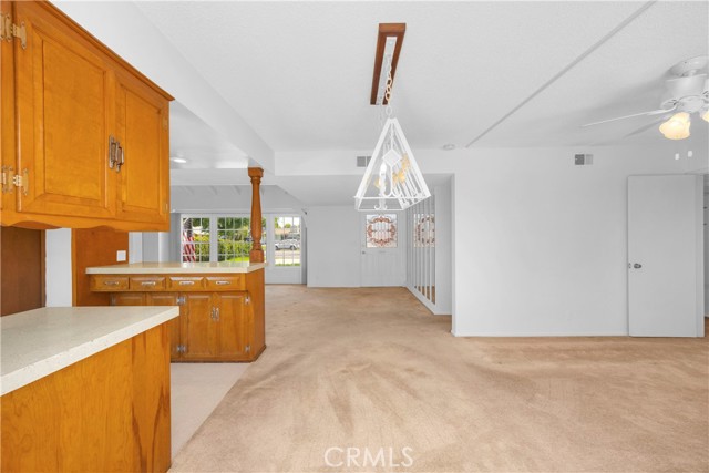 3321 Orangewood Avenue, Los Alamitos CA: https://media.crmls.org/medias/7d92b48f-9a49-46c2-aa1f-40d10c423f11.jpg