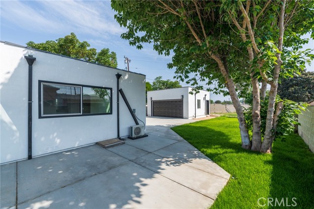 11431 Lee Lane, El Monte CA: https://media.crmls.org/medias/7d930d75-ada1-4e50-9898-0c1d56153ae6.jpg