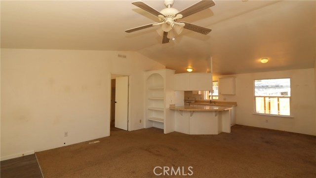 Detail Gallery Image 4 of 22 For 3797 Robinson Ave, Clearlake,  CA 95422 - 3 Beds | 2 Baths