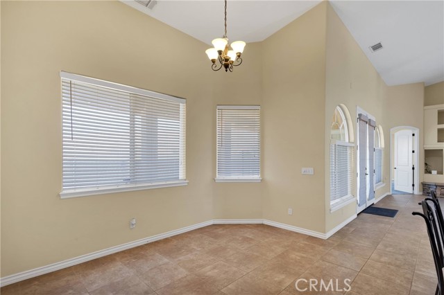 21777 Poppy Road, Apple Valley CA: https://media.crmls.org/medias/7d93c068-3200-4c1e-a938-de322b25f5fa.jpg