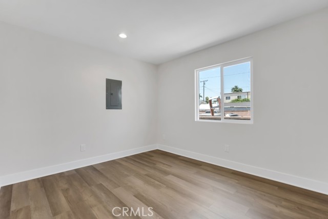 1234 W 89th Street, Los Angeles CA: https://media.crmls.org/medias/7d949bd1-42b6-4ce7-a465-214a5f3d1458.jpg