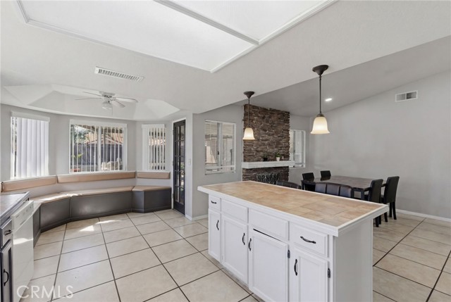 Detail Gallery Image 5 of 25 For 16488 Mountain Street, Lake Elsinore,  CA 92530 - 4 Beds | 2 Baths