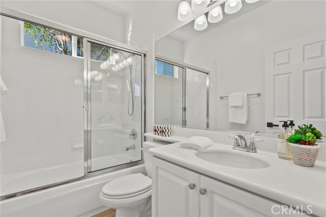 Detail Gallery Image 26 of 75 For 27605 Harwick, Valencia,  CA 91354 - 4 Beds | 4 Baths