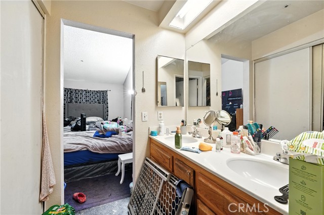 11394 Aqua Court, Fontana CA: https://media.crmls.org/medias/7d95d000-5da9-4713-b762-7f0c3f74a498.jpg