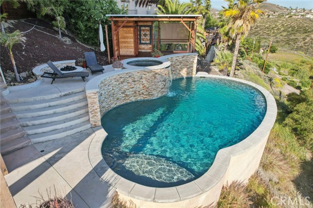 28846 Yosemite Place, Canyon Lake CA: https://media.crmls.org/medias/7d962075-2df8-4091-a5af-e021bfe00d64.jpg