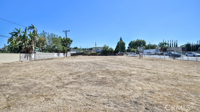 13322 Euclid Street, Garden Grove CA: https://media.crmls.org/medias/7d967fdb-da66-4de2-b7d8-0bd53357a923.jpg