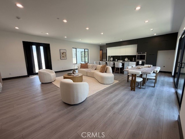 19525 Cantara Street, Reseda Ranch CA: https://media.crmls.org/medias/7d9713b4-7ff3-4a46-ae98-1dbd3fcb00e4.jpg