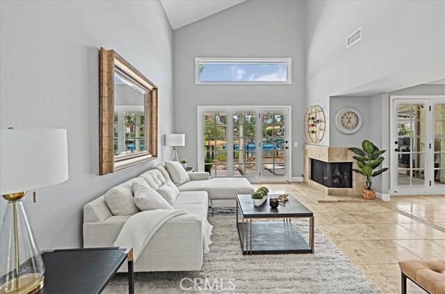 Detail Gallery Image 3 of 44 For 22682 S Canada Ct, Lake Forest,  CA 92630 - 3 Beds | 2/1 Baths