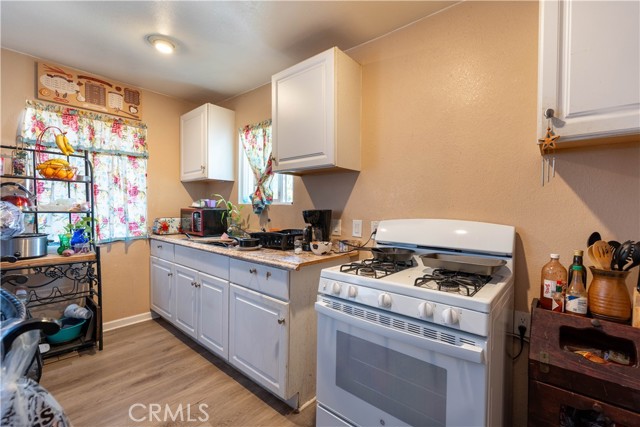 Detail Gallery Image 10 of 26 For 113 E White St, Barstow,  CA 92311 - – Beds | – Baths