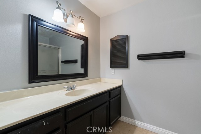 Detail Gallery Image 16 of 34 For 1432 E Foothill Bld, Glendora,  CA 91741 - 2 Beds | 2/1 Baths