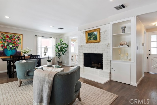 14724 Cumpston Street photo 18