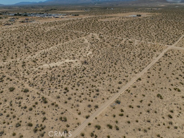 33402 Sunset Road, Lucerne Valley CA: https://media.crmls.org/medias/7d9a450d-09c0-4734-b58e-e2fd31ae0d7d.jpg