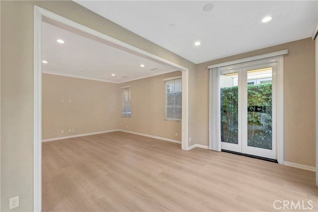 Detail Gallery Image 5 of 51 For 114 Chestnut Gv, Irvine,  CA 92620 - 4 Beds | 3 Baths