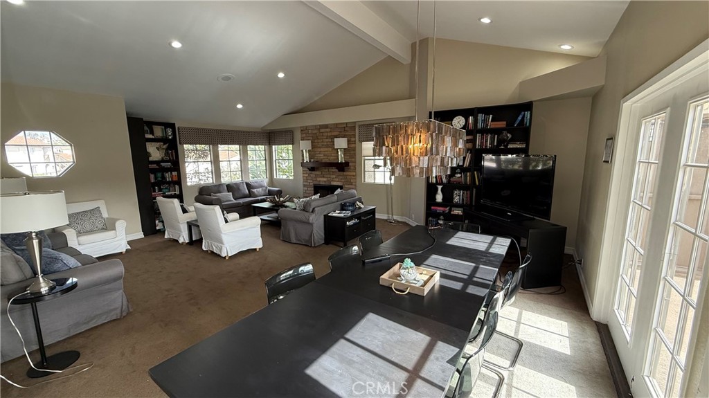 MLS #OC25025793 img 2