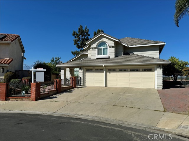 13745 Moonshadow Place, Chino Hills CA: https://media.crmls.org/medias/7d9bda66-b386-4265-9459-d5deacb12c33.jpg