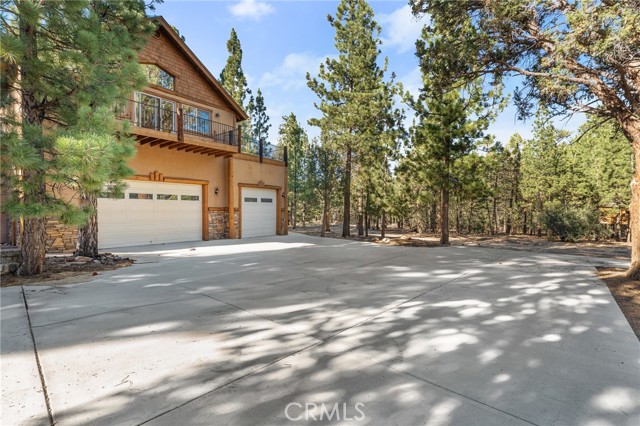 1540 Alderwood Court, Big Bear City CA: https://media.crmls.org/medias/7d9c0f4d-a393-47e8-899e-781233ab6669.jpg