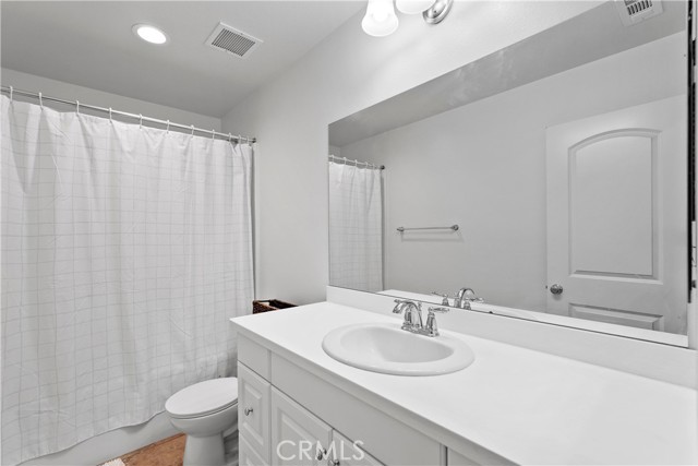 34770 Carina Place, Murrieta CA: https://media.crmls.org/medias/7d9c397f-c19f-4d0e-80a2-7f02bf567427.jpg