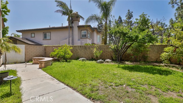 2431 Elizabeth Court, Upland CA: https://media.crmls.org/medias/7d9cb01e-27a4-4571-8c4e-3268c6bd6359.jpg