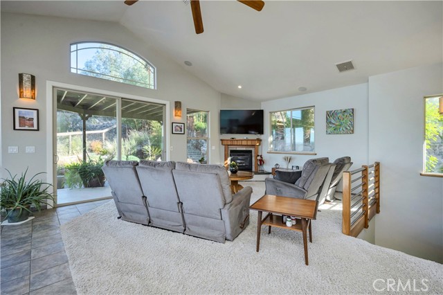 3420 Bergeson Court, Kelseyville CA: https://media.crmls.org/medias/7d9d19fa-97b5-4d30-a02c-cf2bb52d0cc3.jpg
