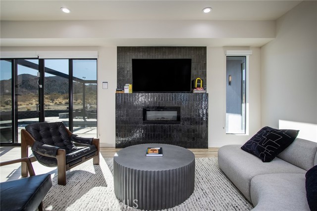 6991 Mount Lassen Avenue, Joshua Tree, California 92252, 3 Bedrooms Bedrooms, ,3 BathroomsBathrooms,Residential Lease,For Rent,6991 Mount Lassen Avenue,CRJT25013170