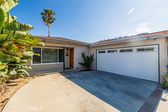 1832 9th Street, Manhattan Beach, California 90266, 3 Bedrooms Bedrooms, ,1 BathroomBathrooms,Residential,Sold,9th,SB24157439