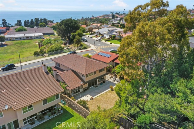 30512 Via Rivera, Rancho Palos Verdes, California 90275, 4 Bedrooms Bedrooms, ,2 BathroomsBathrooms,Residential,Sold,Via Rivera,OC24126814