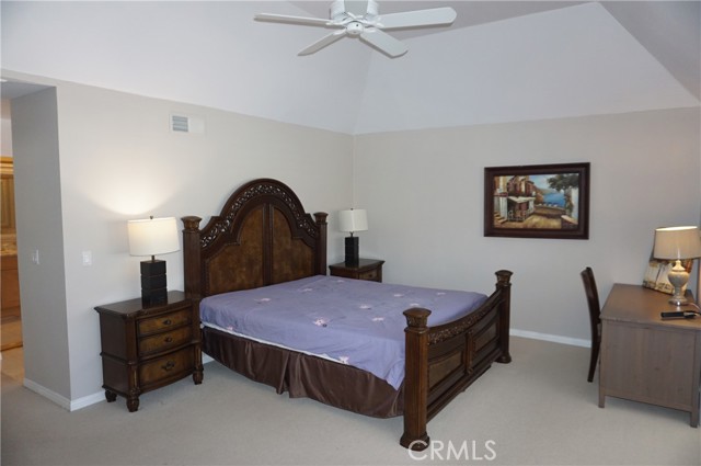 Detail Gallery Image 11 of 11 For 12 Holly St, Irvine,  CA 92612 - 4 Beds | 2/1 Baths