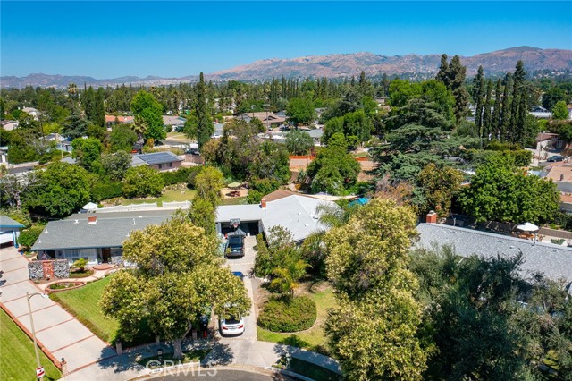 Detail Gallery Image 16 of 19 For 17531 Romar St, Northridge,  CA 91325 - 4 Beds | 2 Baths