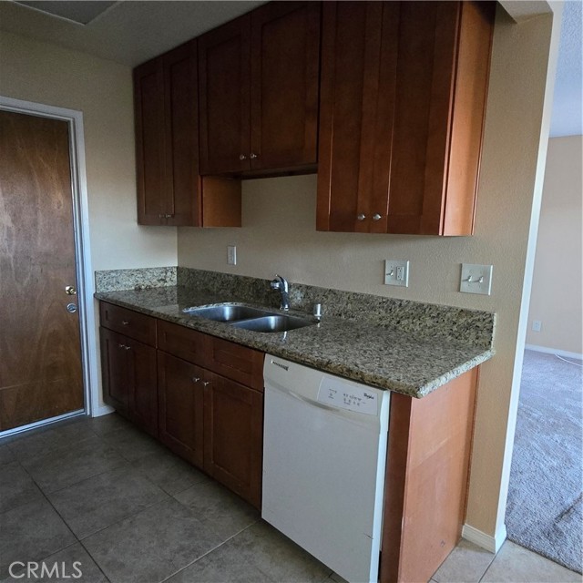 Detail Gallery Image 9 of 16 For 2046 Calle Diablo, Hemet,  CA 92545 - 2 Beds | 1 Baths