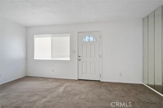 Detail Gallery Image 4 of 27 For 1911 N Summit, Pasadena,  CA 91103 - 3 Beds | 2 Baths