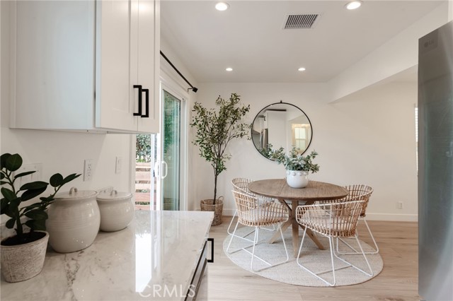 Detail Gallery Image 27 of 46 For 1713 Speyer Ln, Redondo Beach,  CA 90278 - 3 Beds | 2 Baths