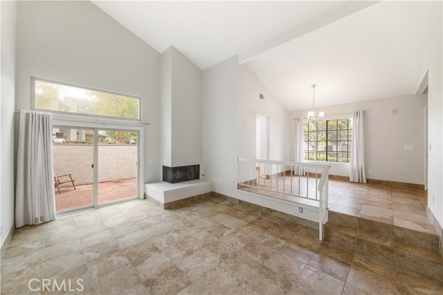 Detail Gallery Image 8 of 22 For 2 Summerset, Irvine,  CA 92603 - 2 Beds | 2 Baths