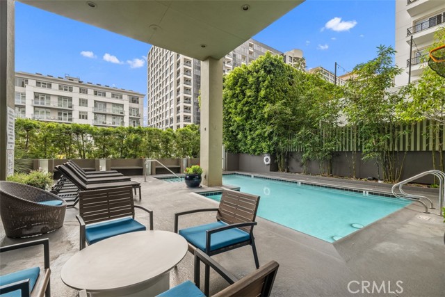 Detail Gallery Image 24 of 30 For 10701 Wilshire Blvd #1501,  Los Angeles,  CA 90024 - 2 Beds | 2 Baths